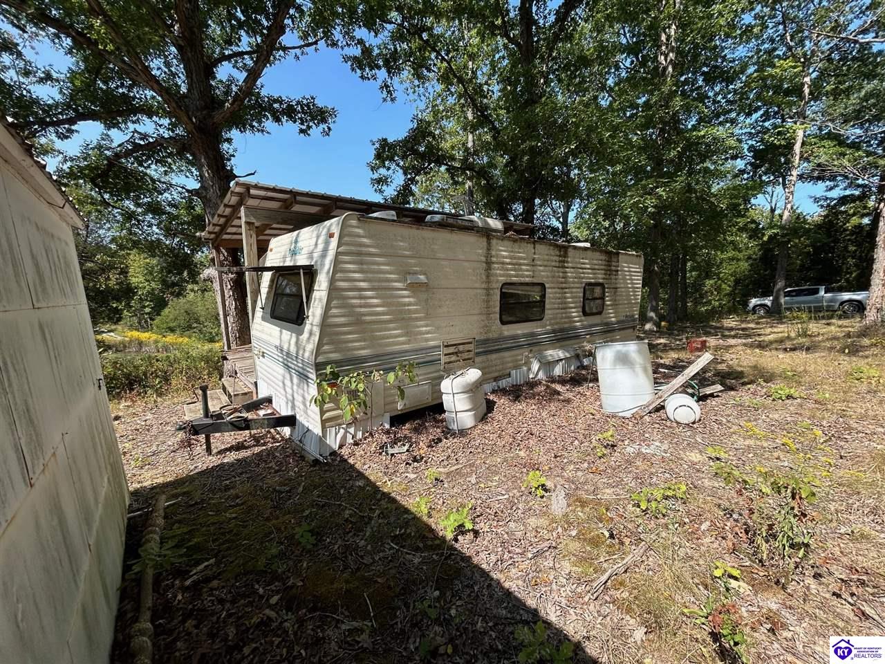 723 Flat Rock Road Battletown, KY 40104 #3