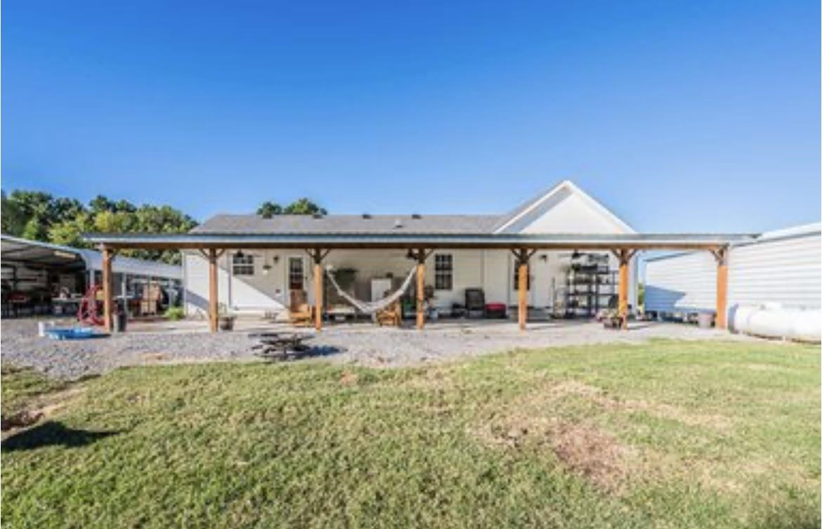 200 Lonnie Snodgrass Road