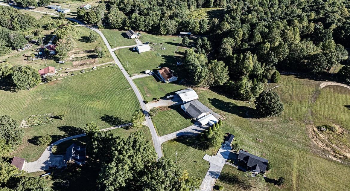 200 Lonnie Snodgrass Road