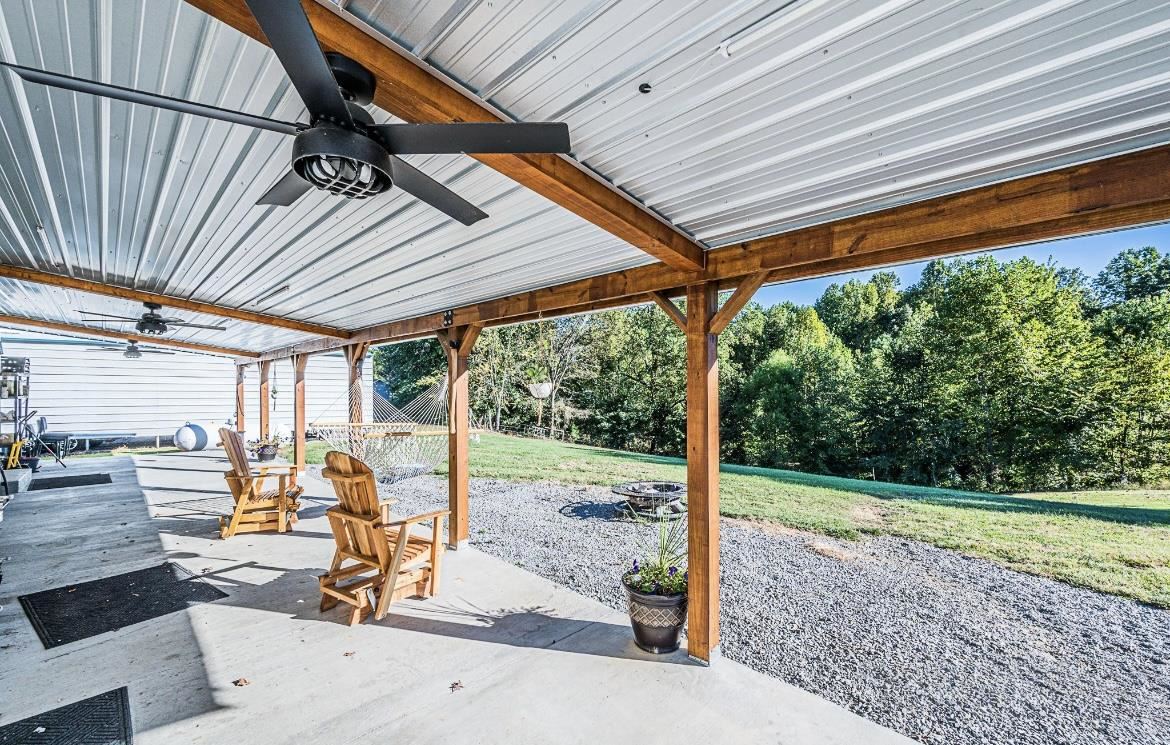 200 Lonnie Snodgrass Road