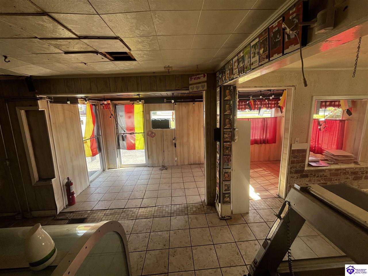 451 N Wilson Road Radcliff, KY 40160 #3