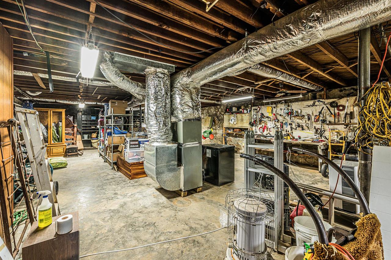 1217 N Lee Drive
