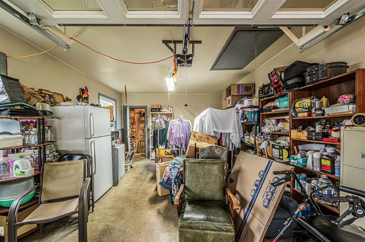 1217 N Lee Drive