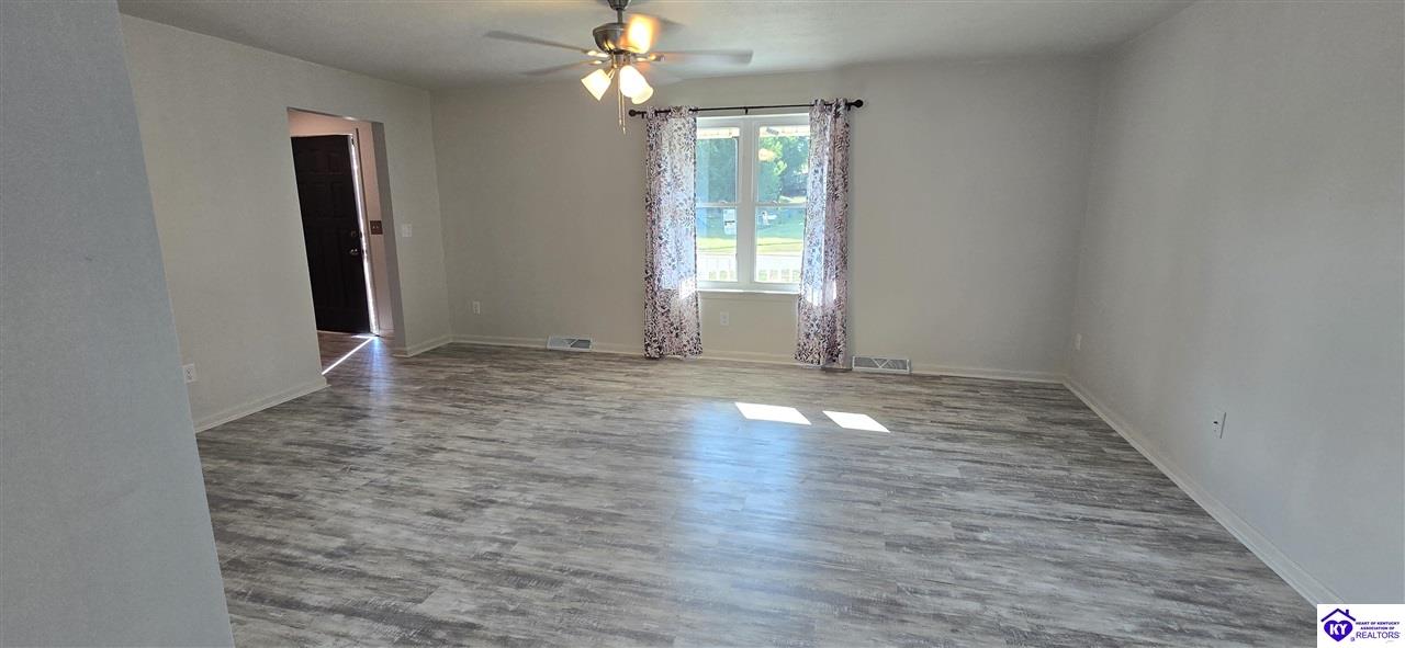 Listing Picture 102 Kristen Court Radcliff, KY 40160 MLS HK24003465