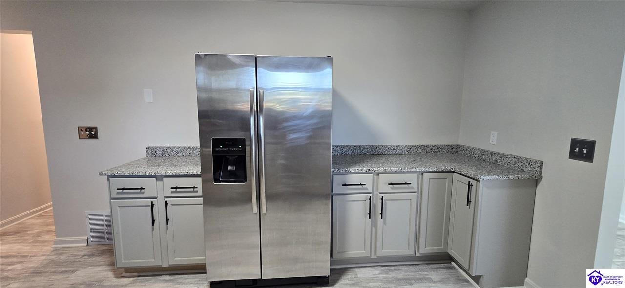 Listing Picture 102 Kristen Court Radcliff, KY 40160 MLS HK24003465