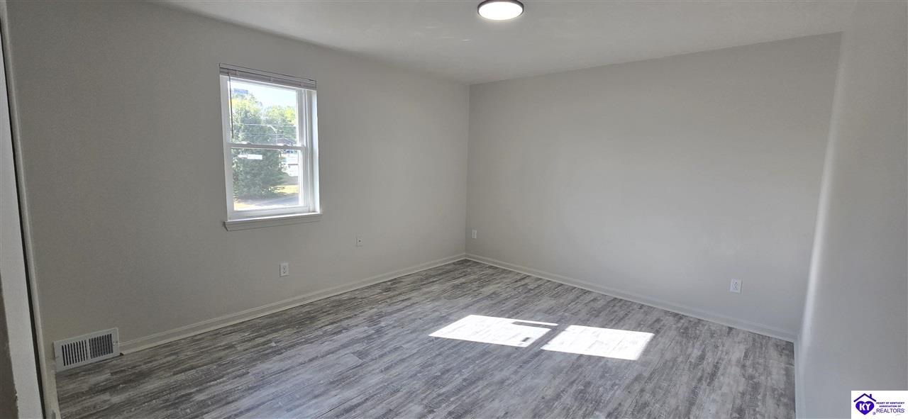 Listing Picture 102 Kristen Court Radcliff, KY 40160 MLS HK24003465