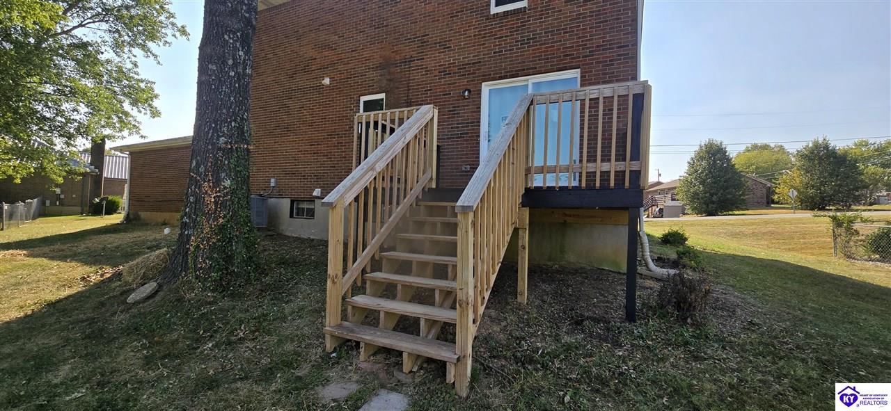 Listing Picture 102 Kristen Court Radcliff, KY 40160 MLS HK24003465