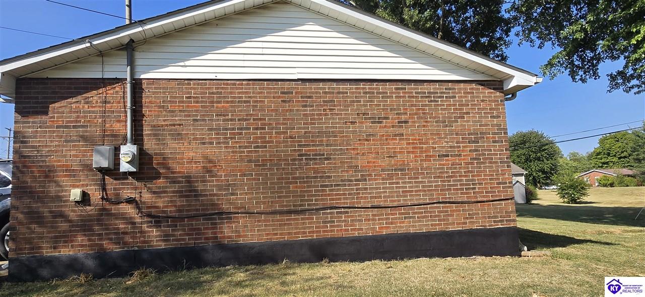 Listing Picture 102 Kristen Court Radcliff, KY 40160 MLS HK24003465