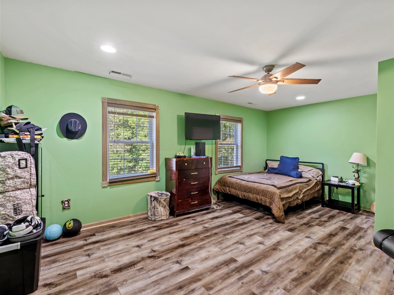 6077 Sandy Creek Road
