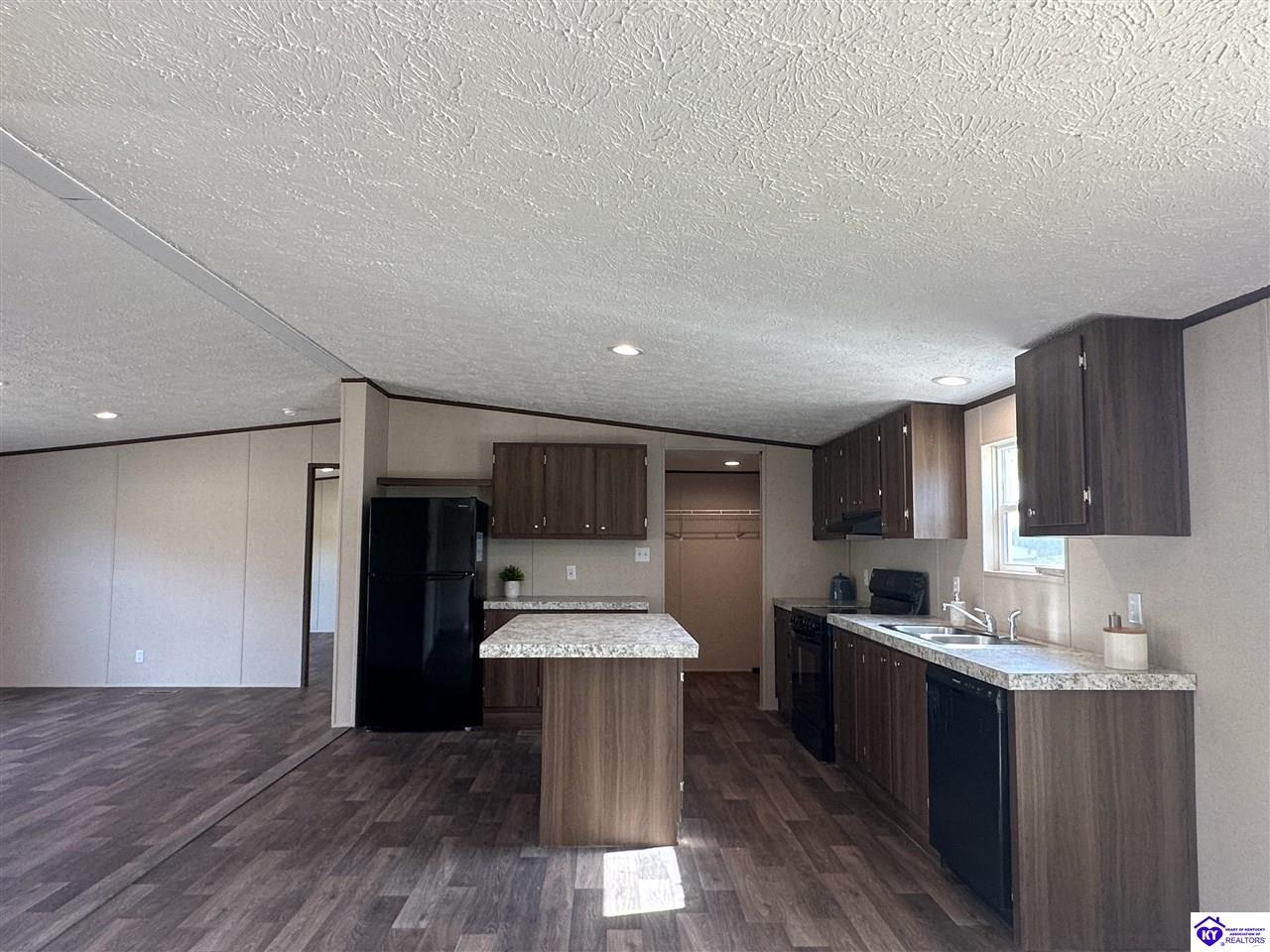 Listing Picture 457 Padgett Road Elizabethtown, KY 42701 MLS HK24003620