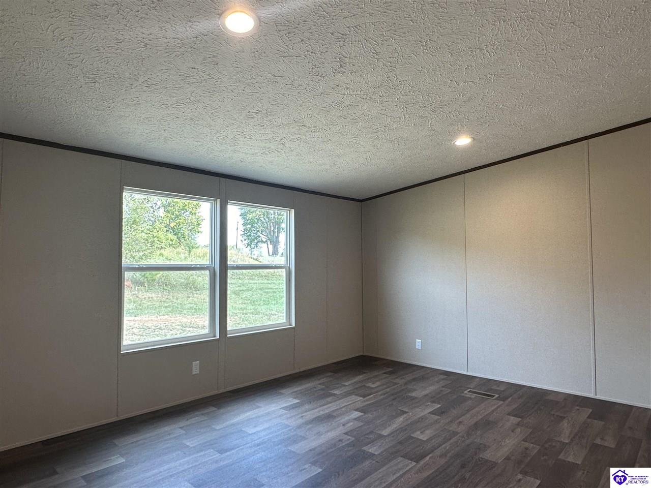 Listing Picture 457 Padgett Road Elizabethtown, KY 42701 MLS HK24003620