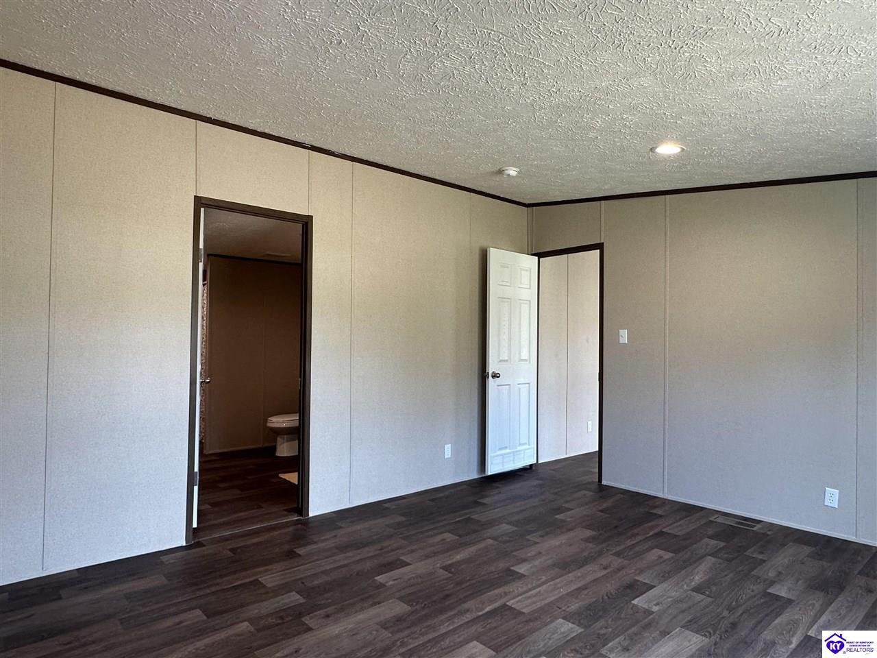 Listing Picture 457 Padgett Road Elizabethtown, KY 42701 MLS HK24003620