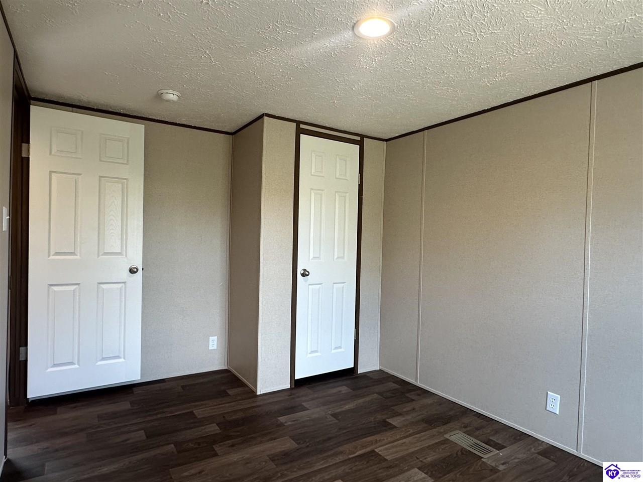 Listing Picture 457 Padgett Road Elizabethtown, KY 42701 MLS HK24003620