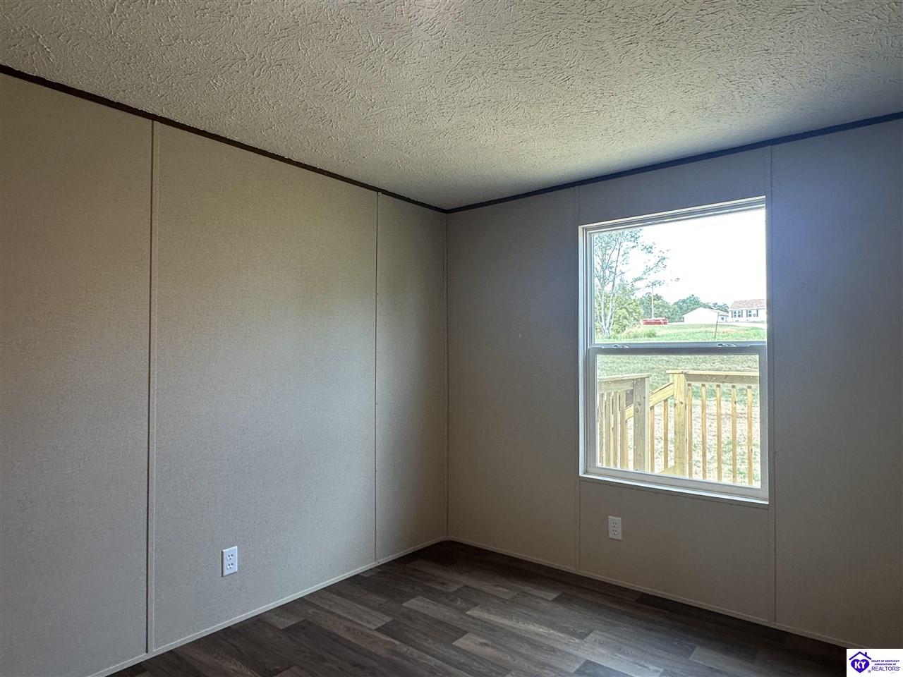 Listing Picture 457 Padgett Road Elizabethtown, KY 42701 MLS HK24003620