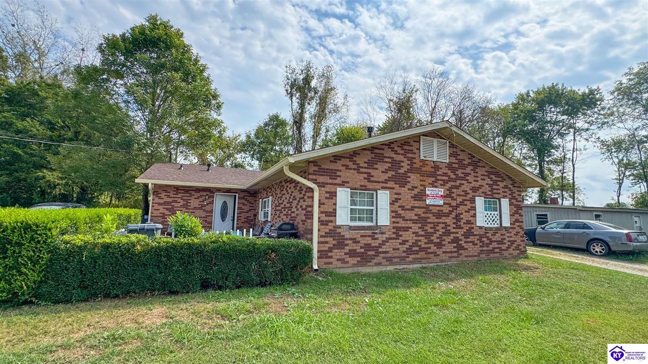112 Roland StreetCampbellsville, KY 42718