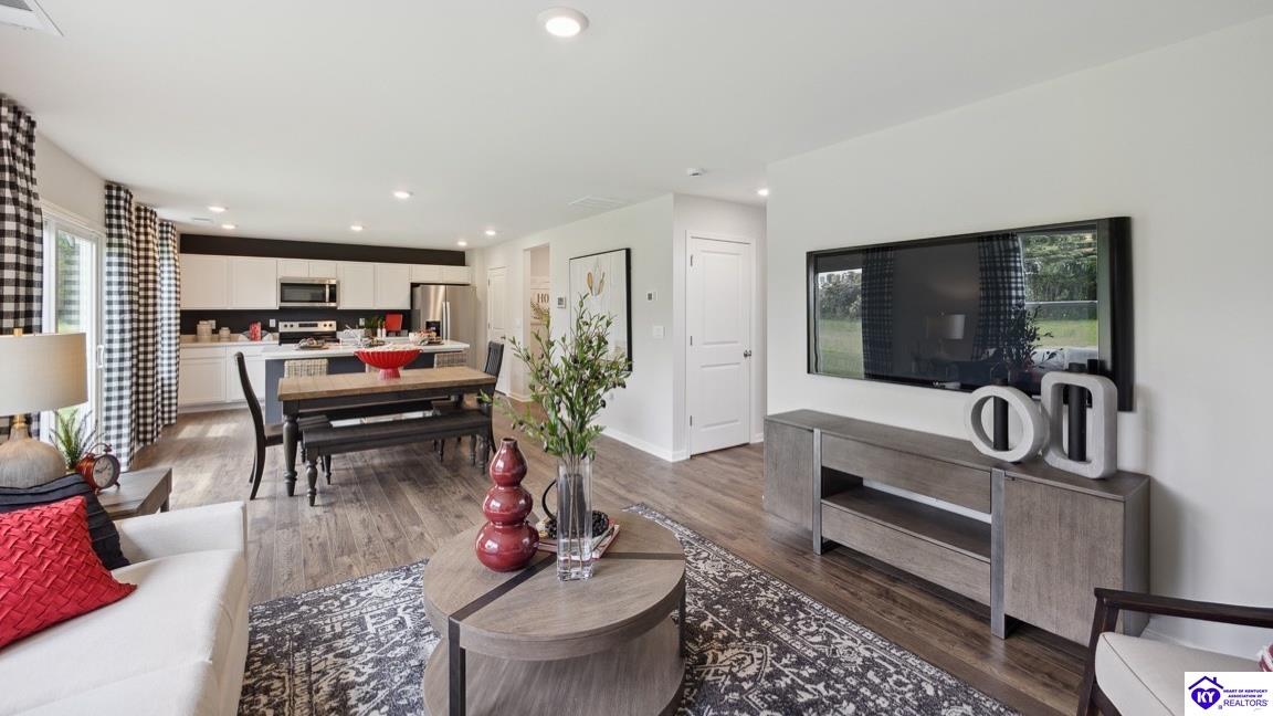 Listing Picture 101 Lehigh Ct Elizabethtown, KY 42701 MLS HK24003651