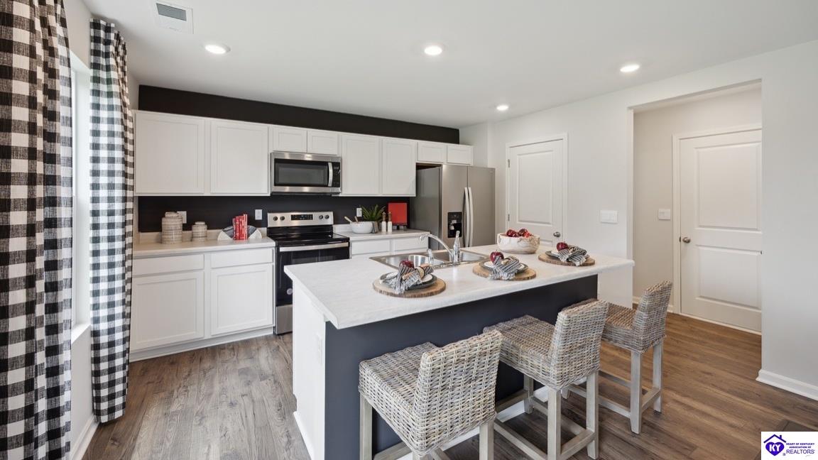 Listing Picture 101 Lehigh Ct Elizabethtown, KY 42701 MLS HK24003651