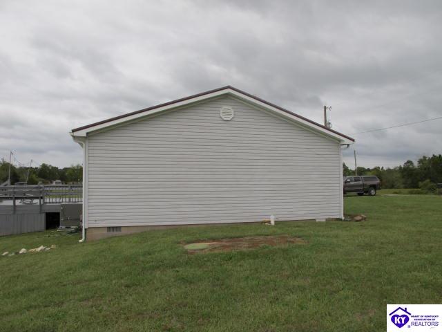 1270 Sandstone Ridge Road Bonnieville, KY 42713 #3