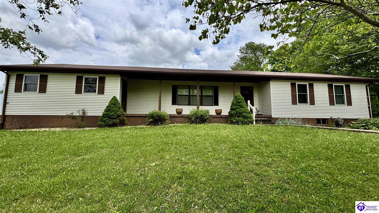 Listing Picture 320 Hayes Cemetery Road Greensburg, KY 42743 MLS HK24003752