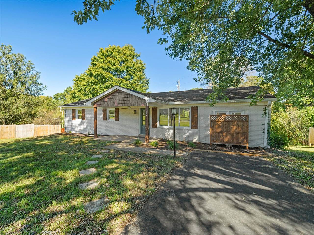 367 Meadowlark Drive
