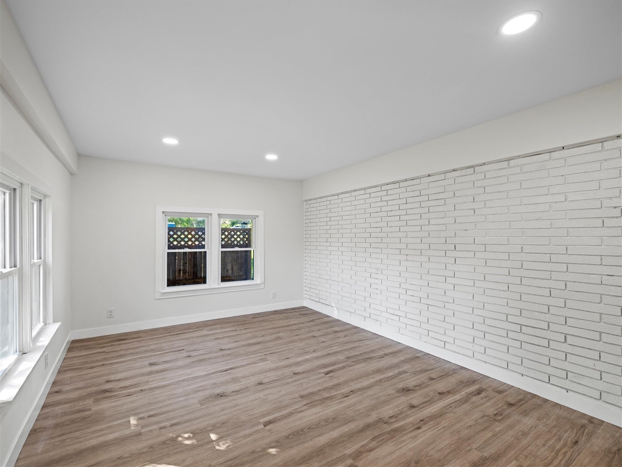 367 Meadowlark Drive