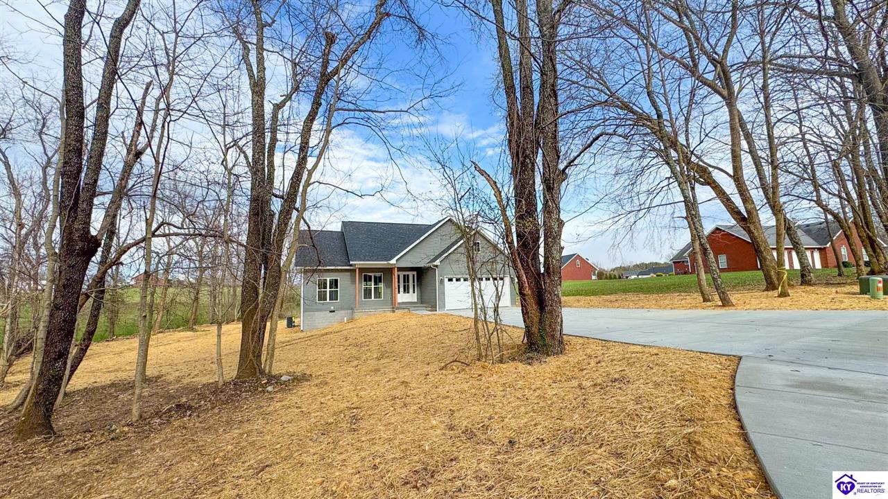 Listing Picture 100 Chickhadee Circle Campbellsville, KY 42718 MLS HK24003832