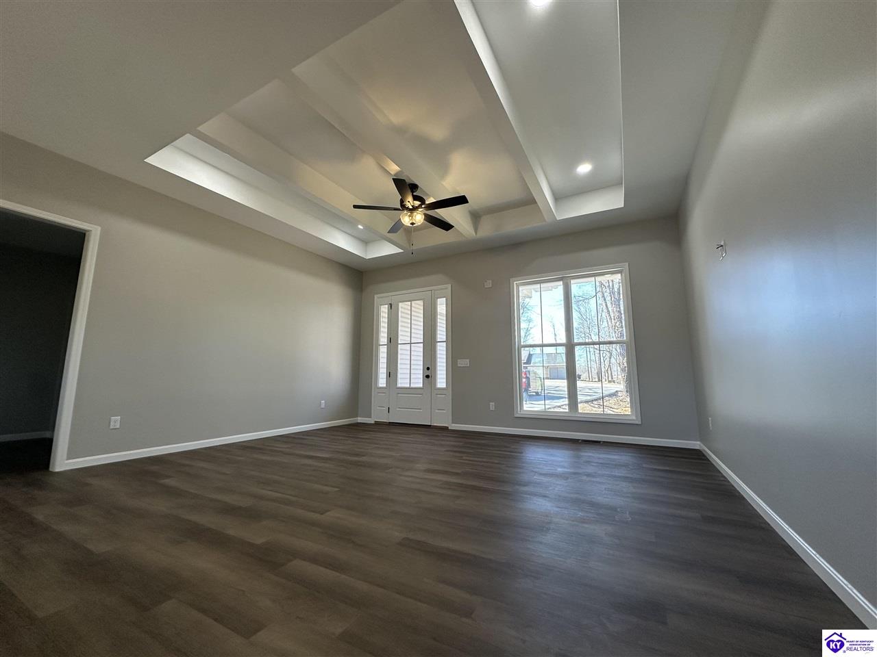 Listing Picture 100 Chickhadee Circle Campbellsville, KY 42718 MLS HK24003832