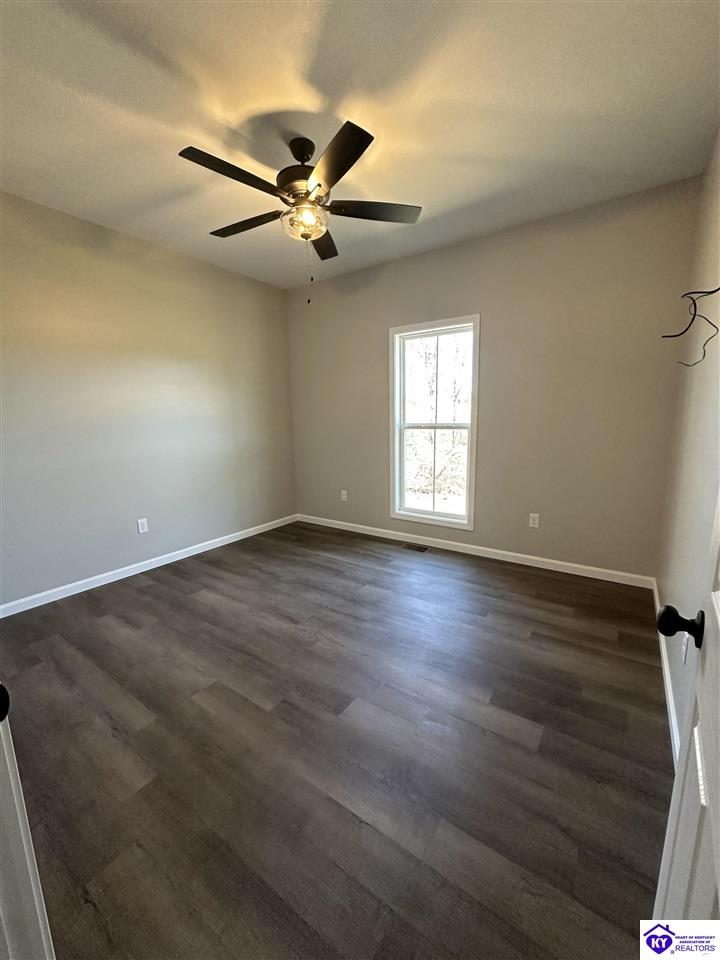 Listing Picture 100 Chickhadee Circle Campbellsville, KY 42718 MLS HK24003832