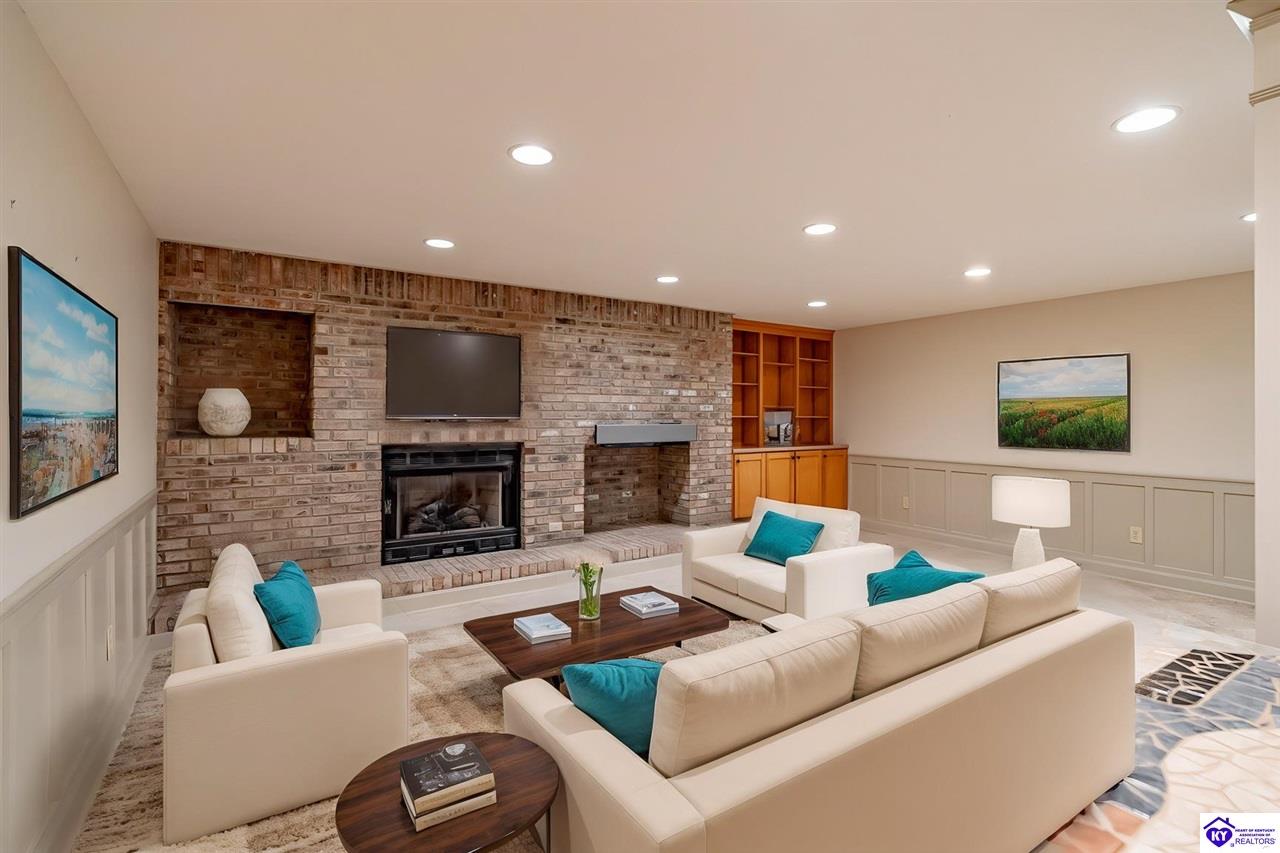 Listing Picture 606 Elm Road Elizabethtown, KY 42701 MLS HK24003857