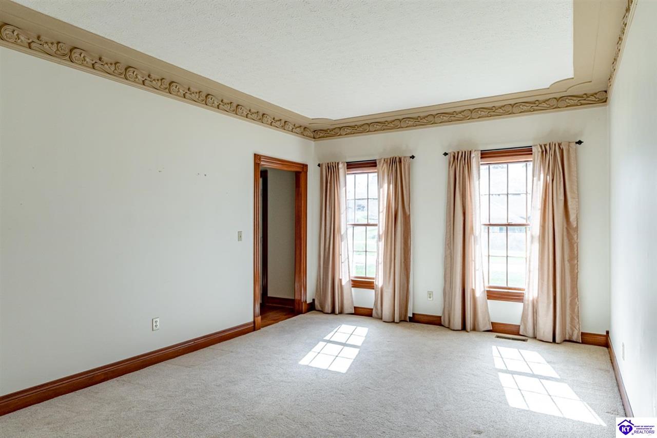 Listing Picture 606 Elm Road Elizabethtown, KY 42701 MLS HK24003857