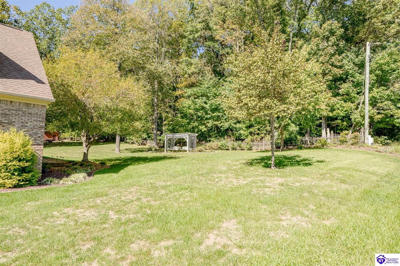 Listing Picture 606 Elm Road Elizabethtown, KY 42701 MLS HK24003857