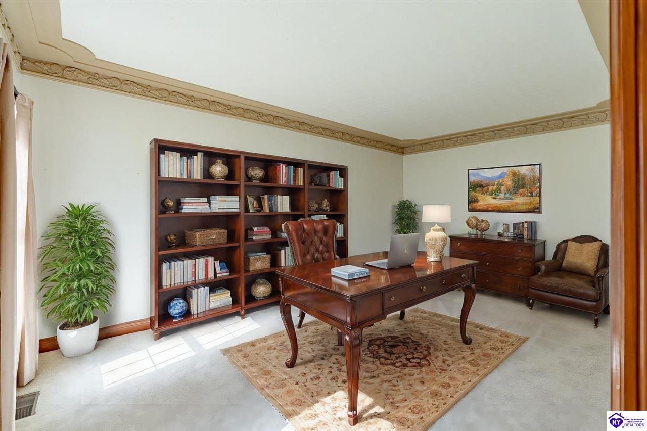 Listing Picture 606 Elm Road Elizabethtown, KY 42701 MLS HK24003857