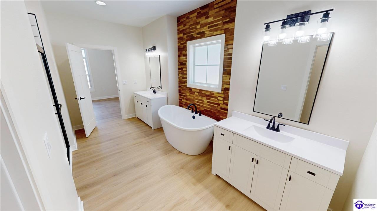 Listing Picture 105 Ashwood Avenue Elizabethtown, KY 42701 MLS HK24003891