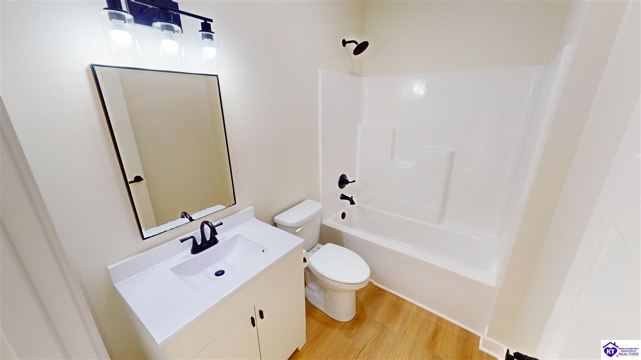 Listing Picture 105 Ashwood Avenue Elizabethtown, KY 42701 MLS HK24003891