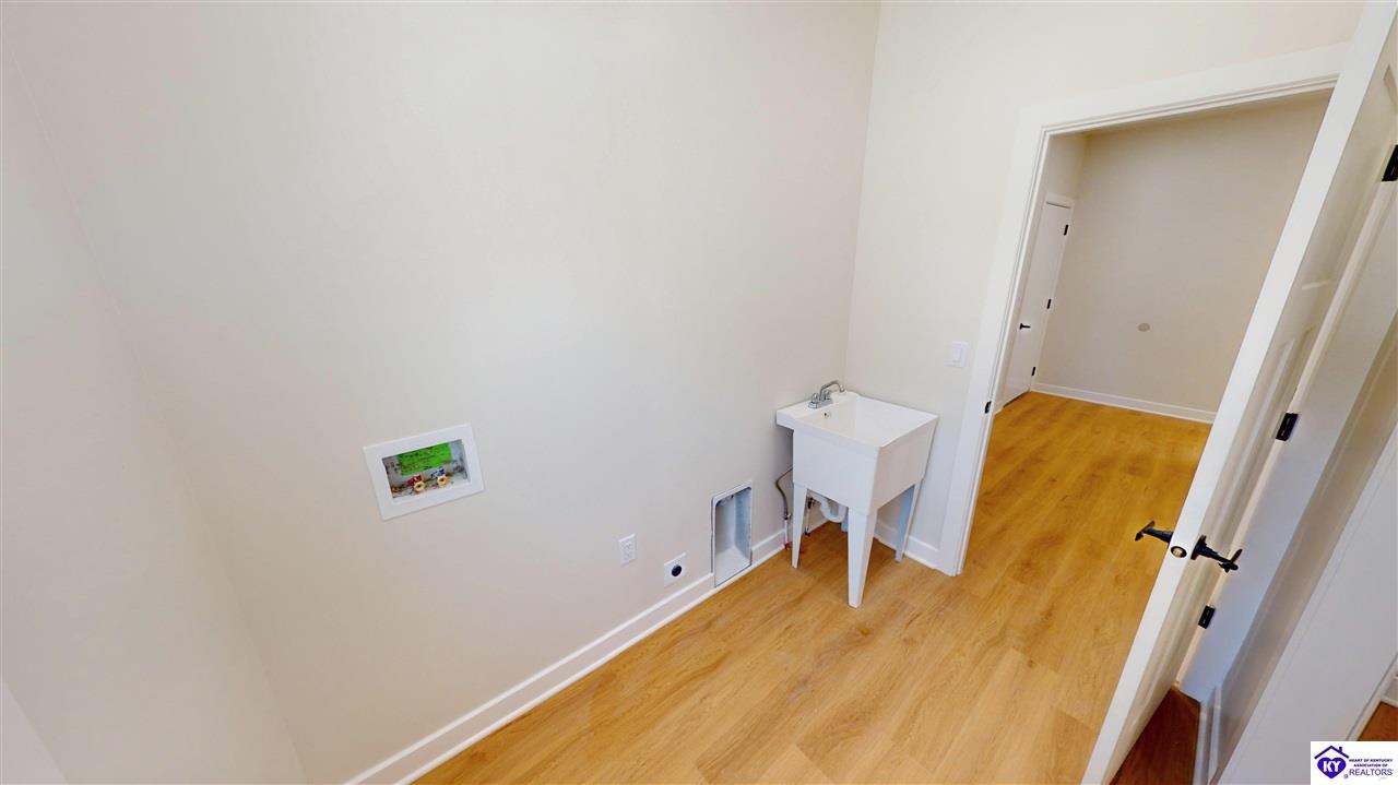 Listing Picture 105 Ashwood Avenue Elizabethtown, KY 42701 MLS HK24003891