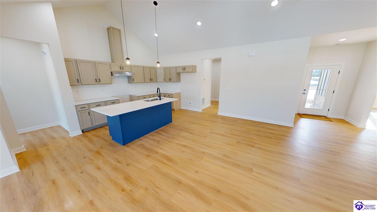 Listing Picture 105 Ashwood Avenue Elizabethtown, KY 42701 MLS HK24003891