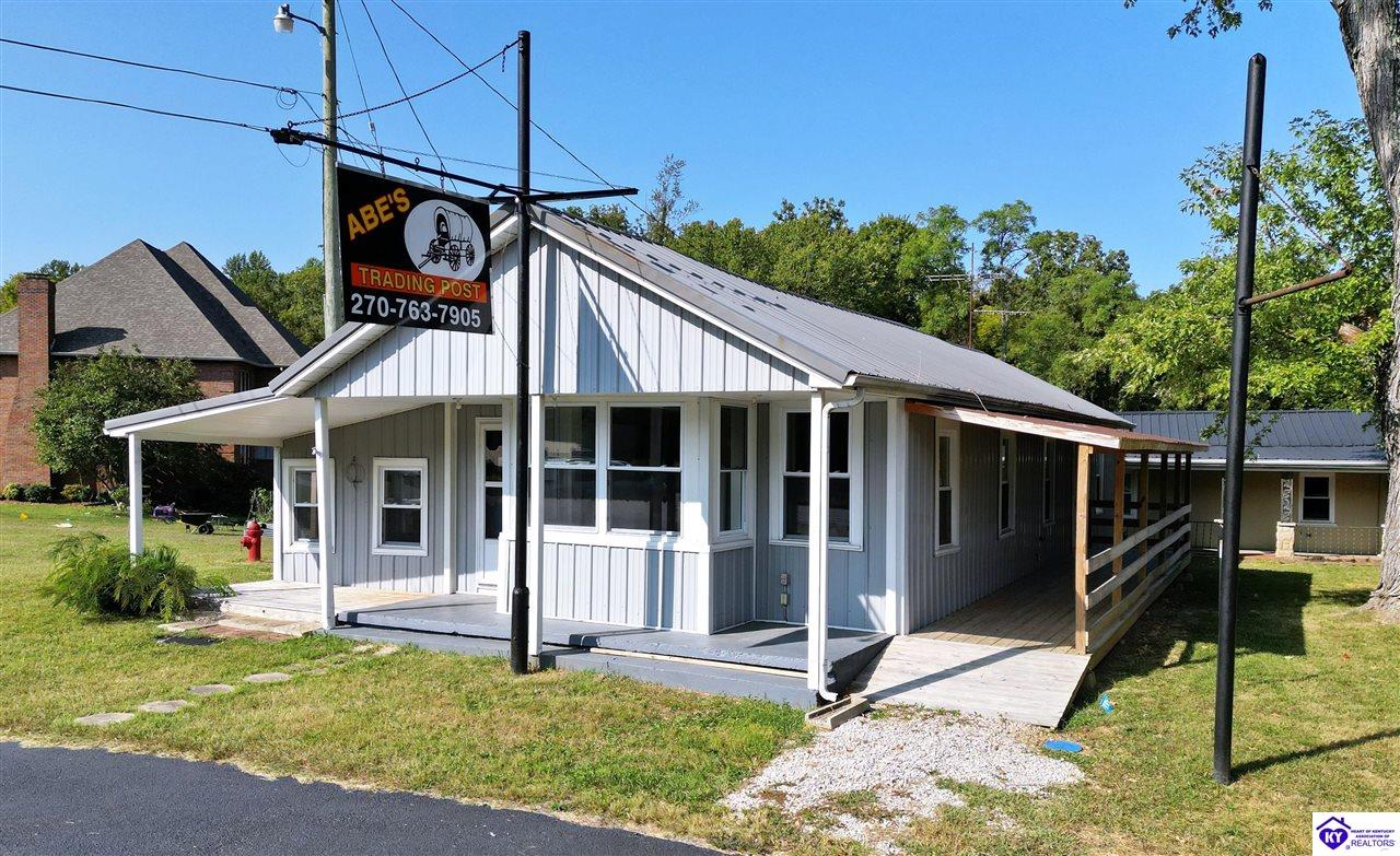 Listing Picture 2691/2695 Lincoln Farm Road Hodgenville, KY 42748 MLS HK24003894