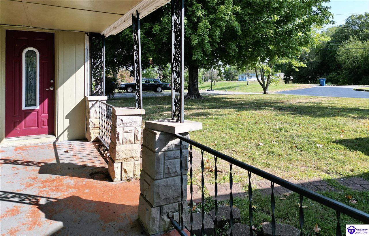 Listing Picture 2691/2695 Lincoln Farm Road Hodgenville, KY 42748 MLS HK24003894