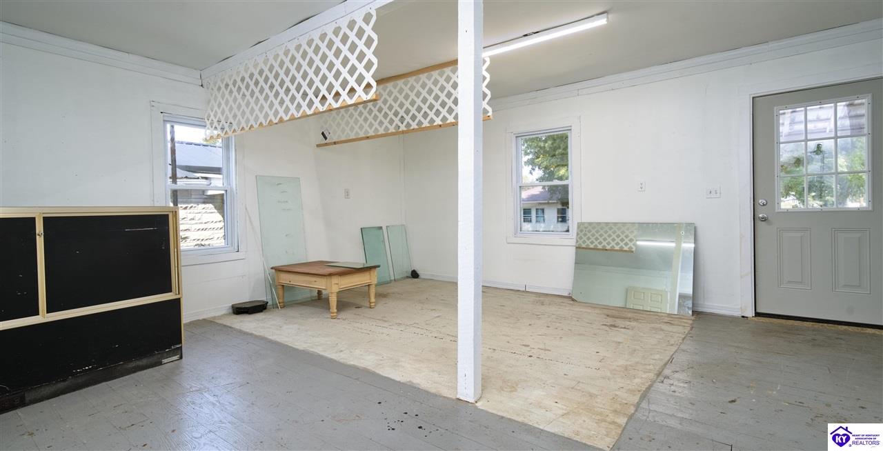 Listing Picture 2691/2695 Lincoln Farm Road Hodgenville, KY 42748 MLS HK24003894