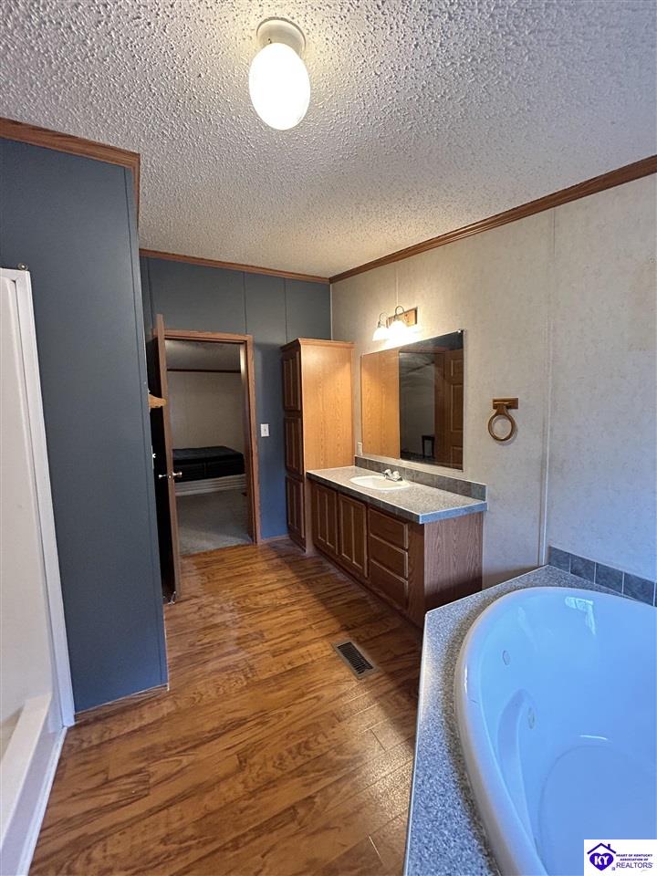 Listing Picture 182 Kelley Lane Elizabethtown, KY 42701 MLS HK24003924