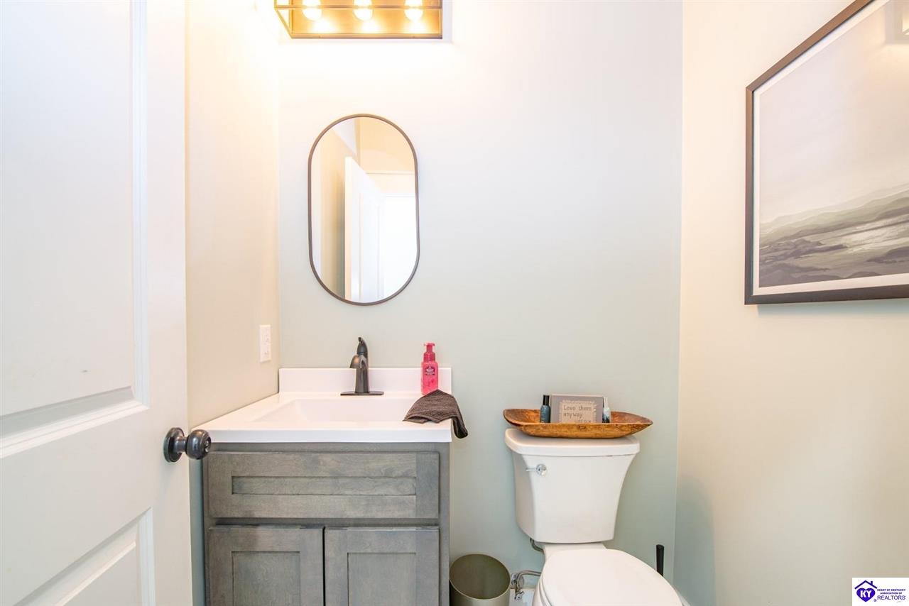 Listing Picture 208 Blossom Lane Campbellsville, KY 42718 MLS HK24003926