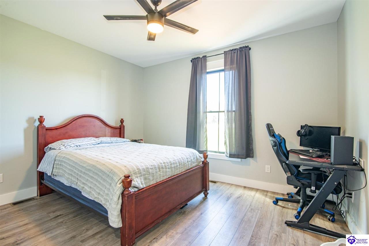 Listing Picture 208 Blossom Lane Campbellsville, KY 42718 MLS HK24003926