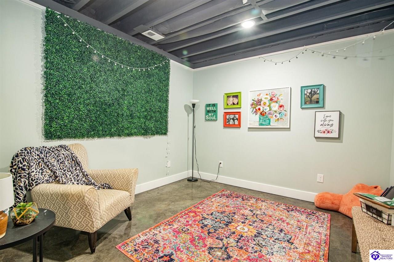 Listing Picture 208 Blossom Lane Campbellsville, KY 42718 MLS HK24003926