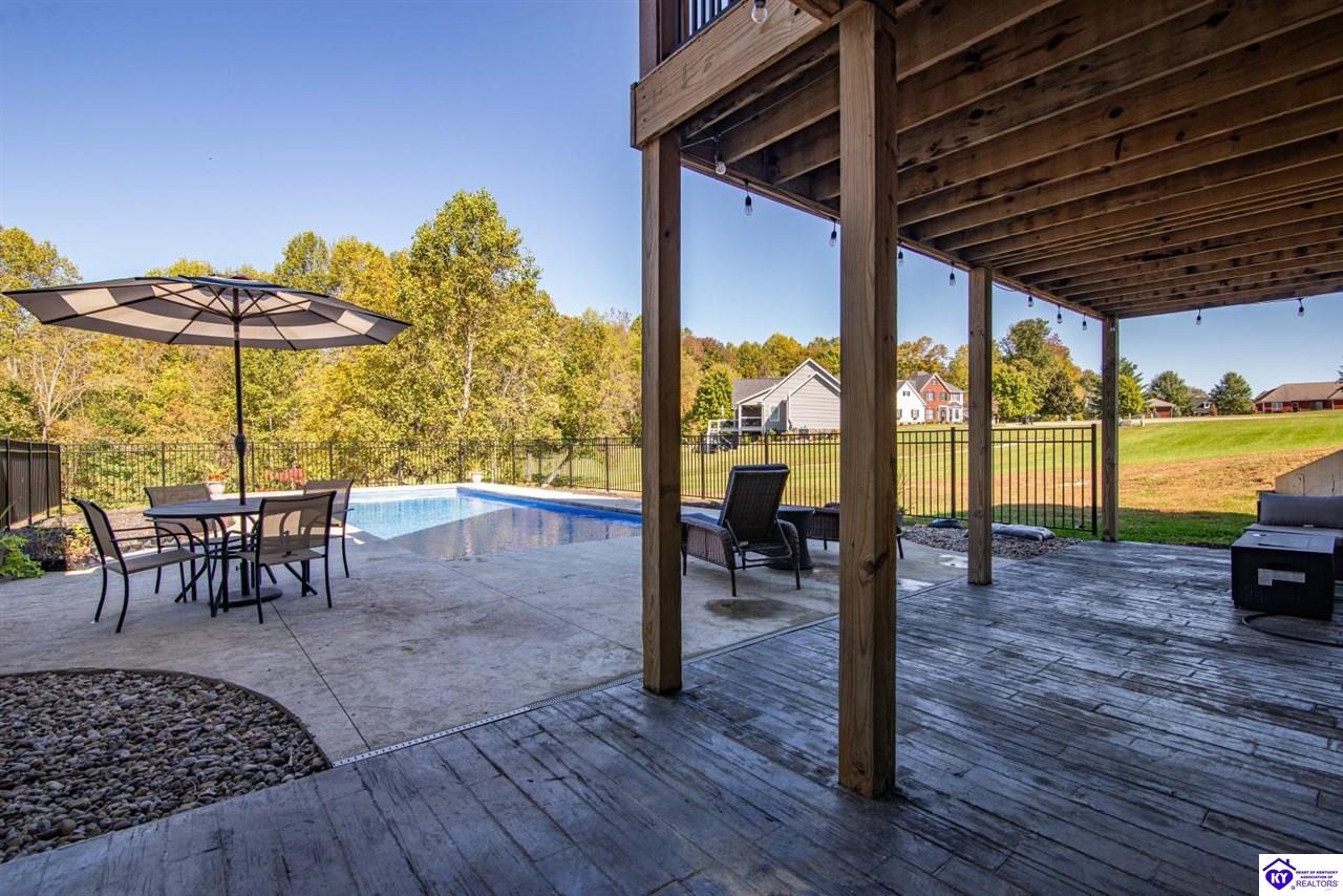 Listing Picture 208 Blossom Lane Campbellsville, KY 42718 MLS HK24003926