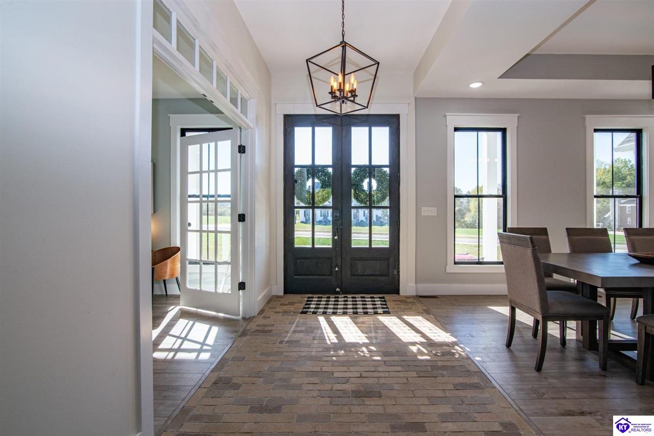 Listing Picture 208 Blossom Lane Campbellsville, KY 42718 MLS HK24003926