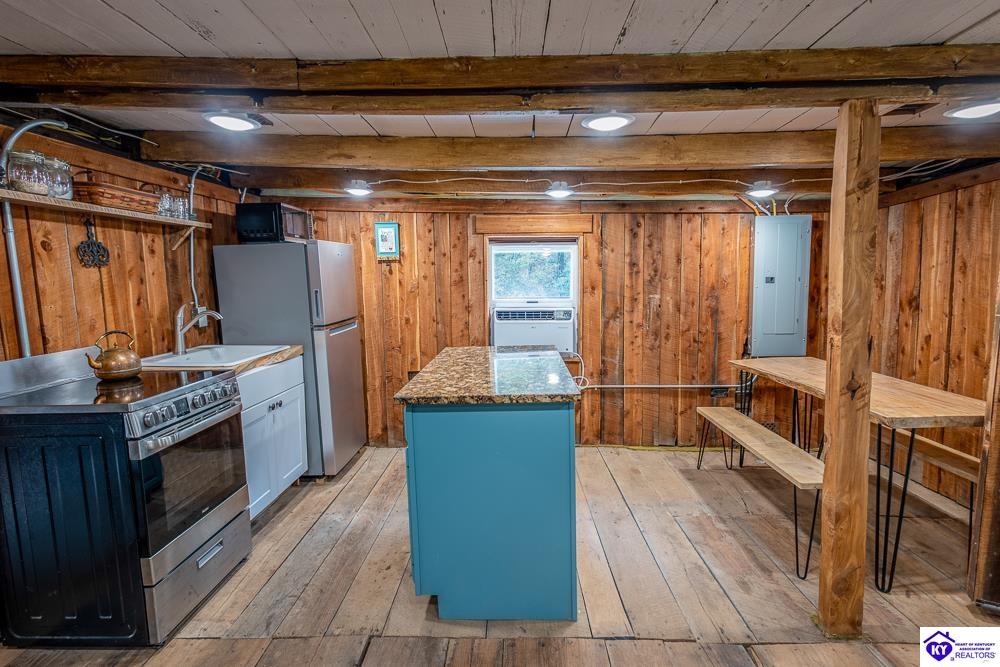 Listing Picture 557 S Otter Creek Road Buffalo, KY 42716 MLS HK24003939