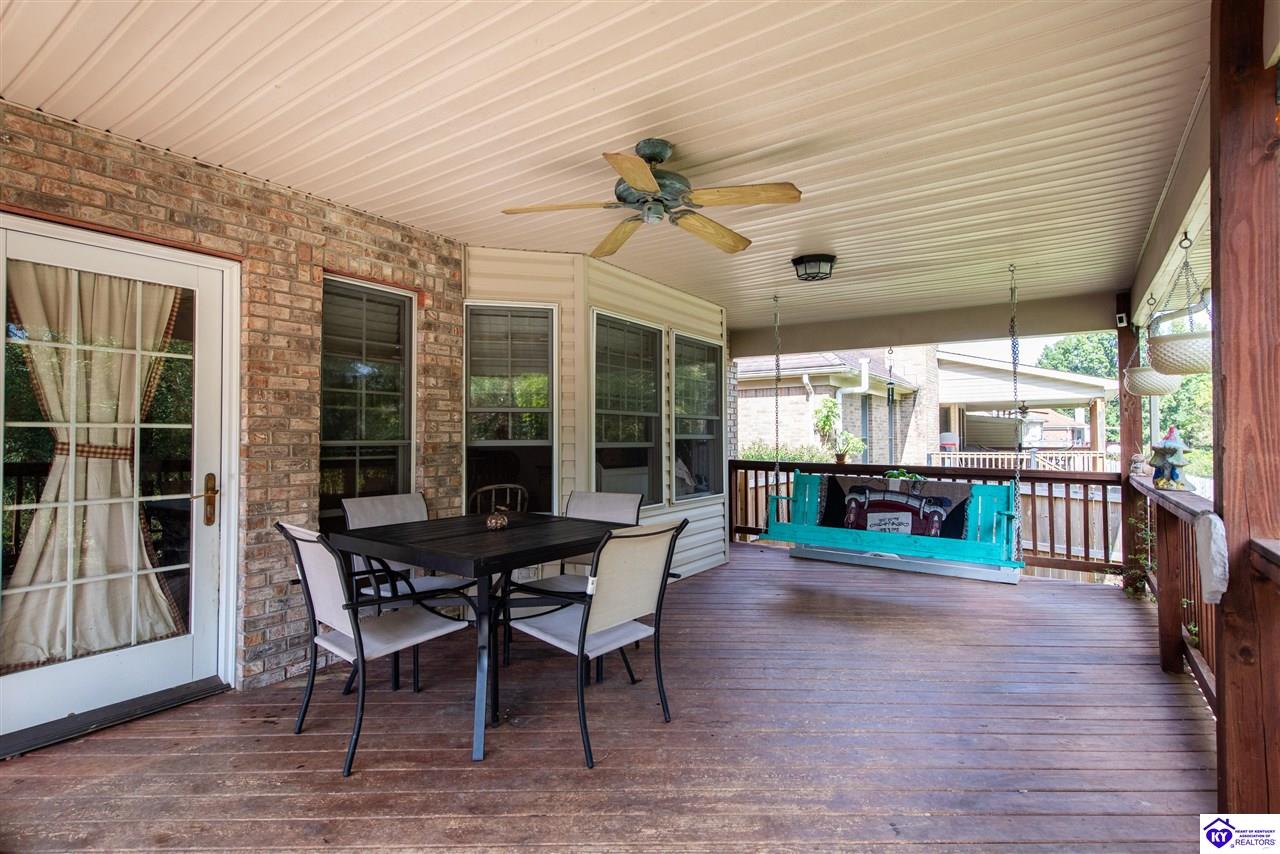 Listing Picture 10007 Evening Star Drive Louisville, KY 40272 MLS HK24003974