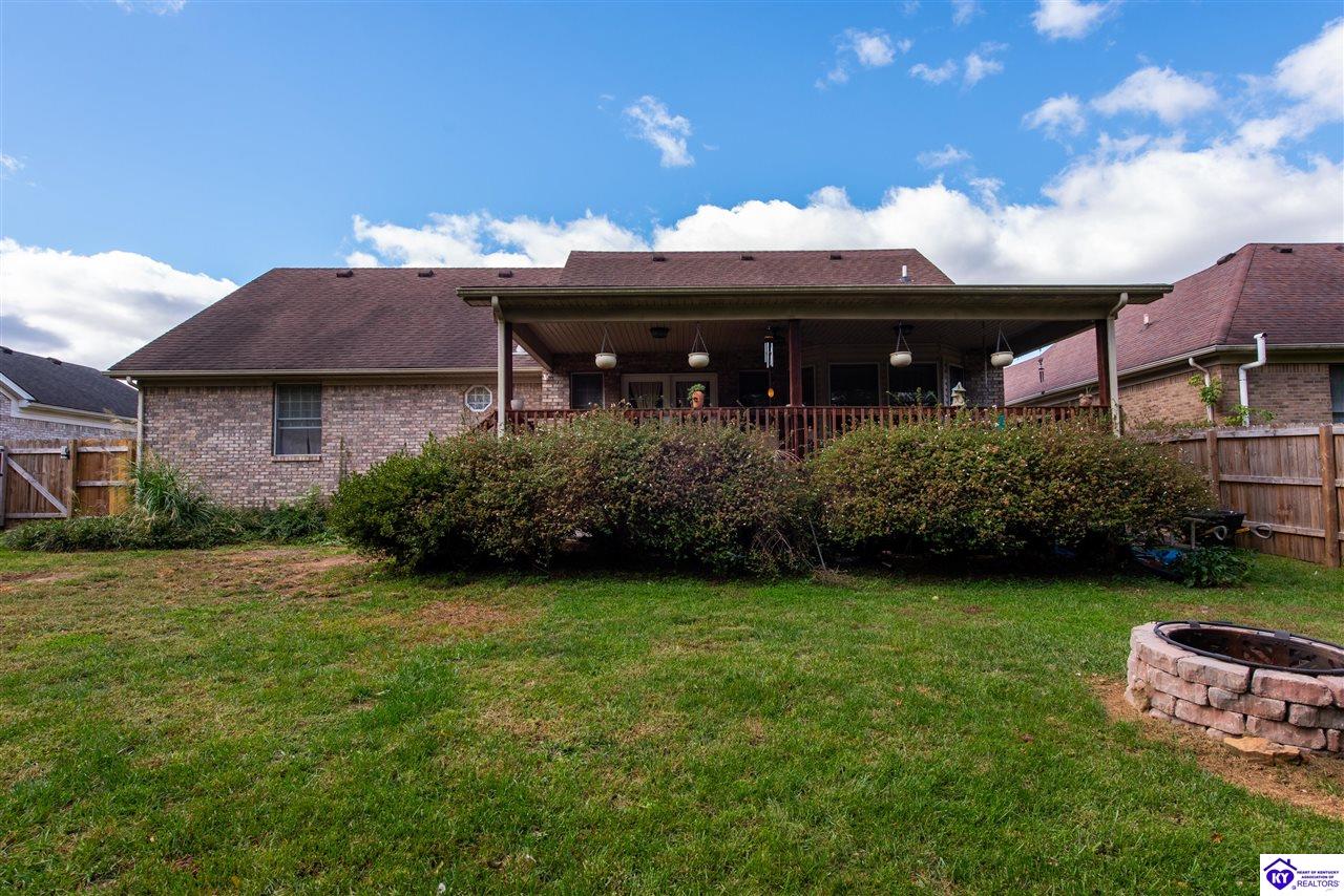 Listing Picture 10007 Evening Star Drive Louisville, KY 40272 MLS HK24003974