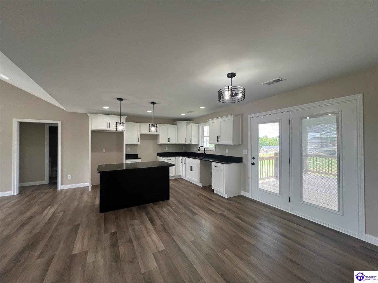 Listing Picture 137 New Orleans Ct Taylorsville, KY 40071 MLS HK24003976