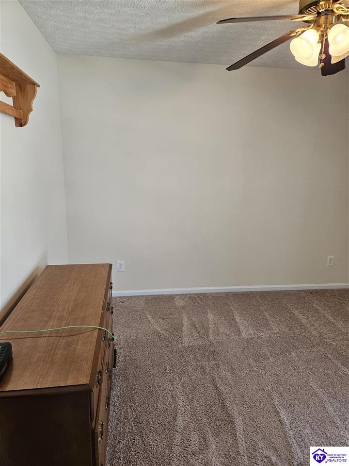 Listing Picture 1022 Scenic Drive Radcliff, KY 40160 MLS HK24004030